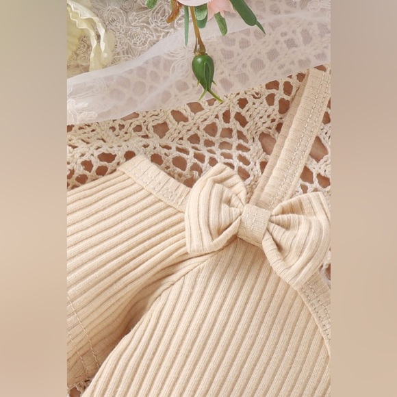 Shoulder Sling Fashion Three-piece (Apricot) - Picture 3 of 7